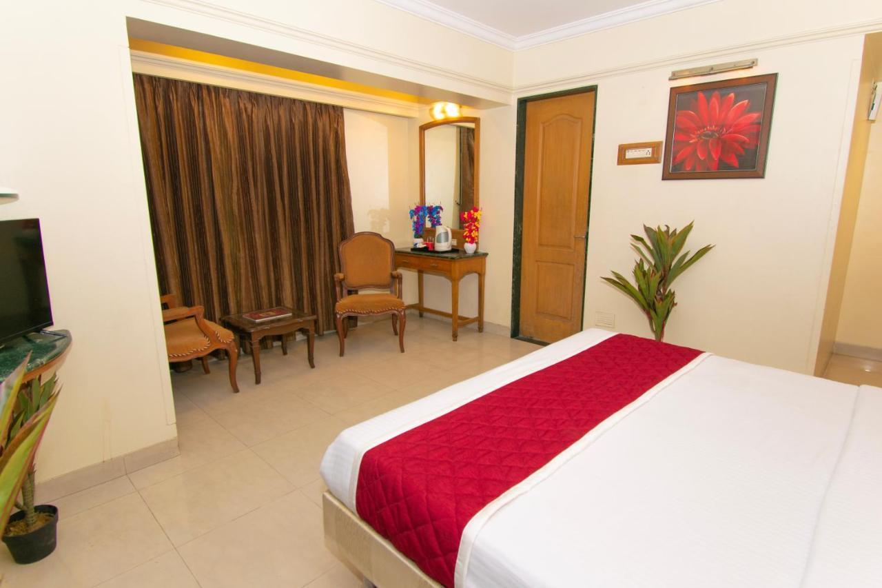 Hotel Octave Bund Garden Pune Exterior foto